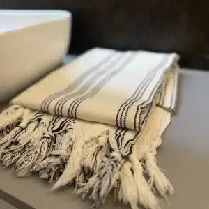 ALI – minimalistyczny ręcznik z bawełny
